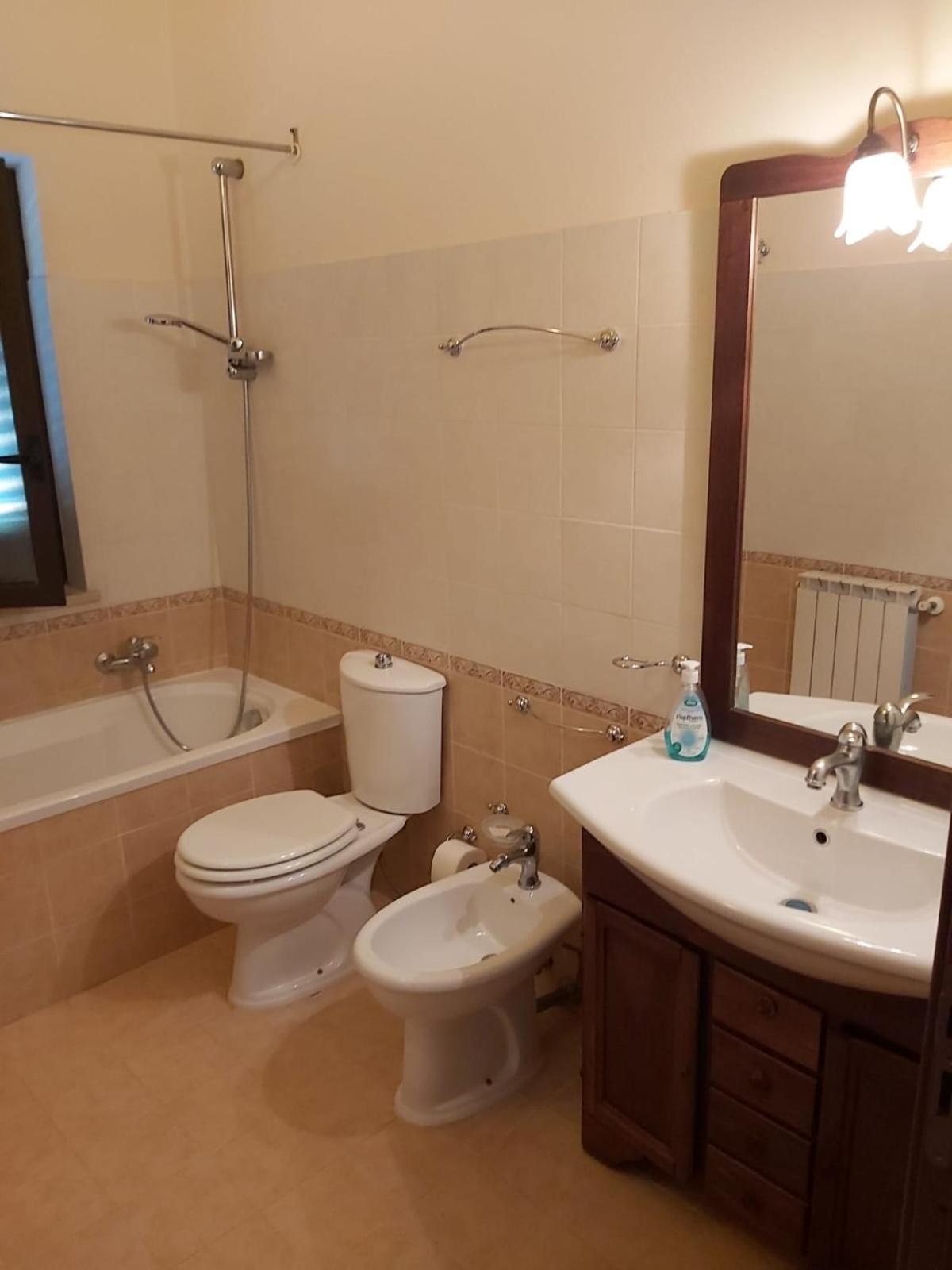 Casa Vacanza Marta Torrenova  المظهر الخارجي الصورة